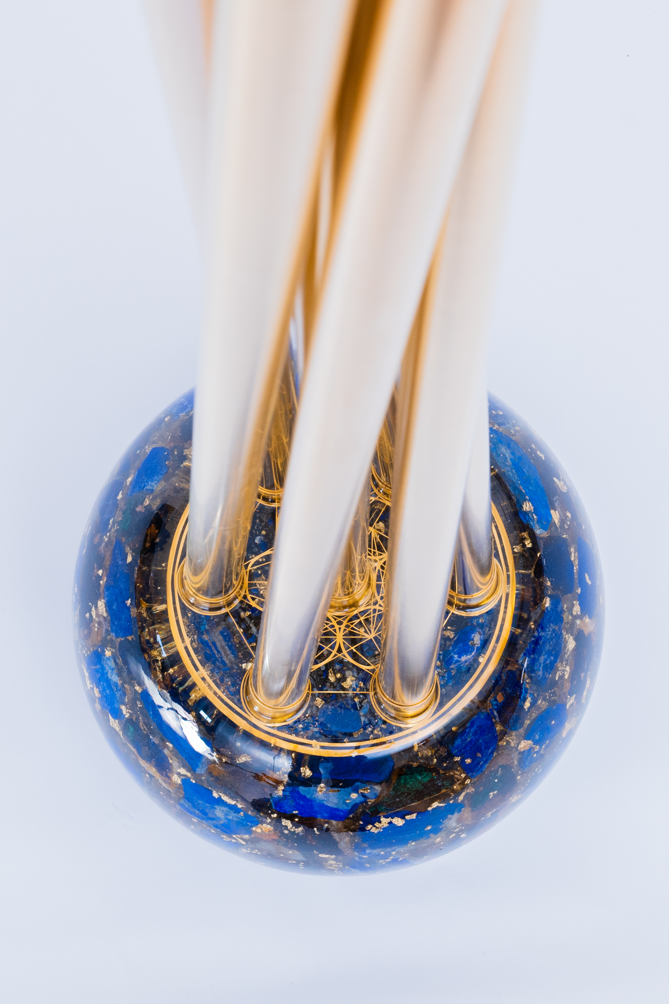 Akasha-Saeule-Blau-02