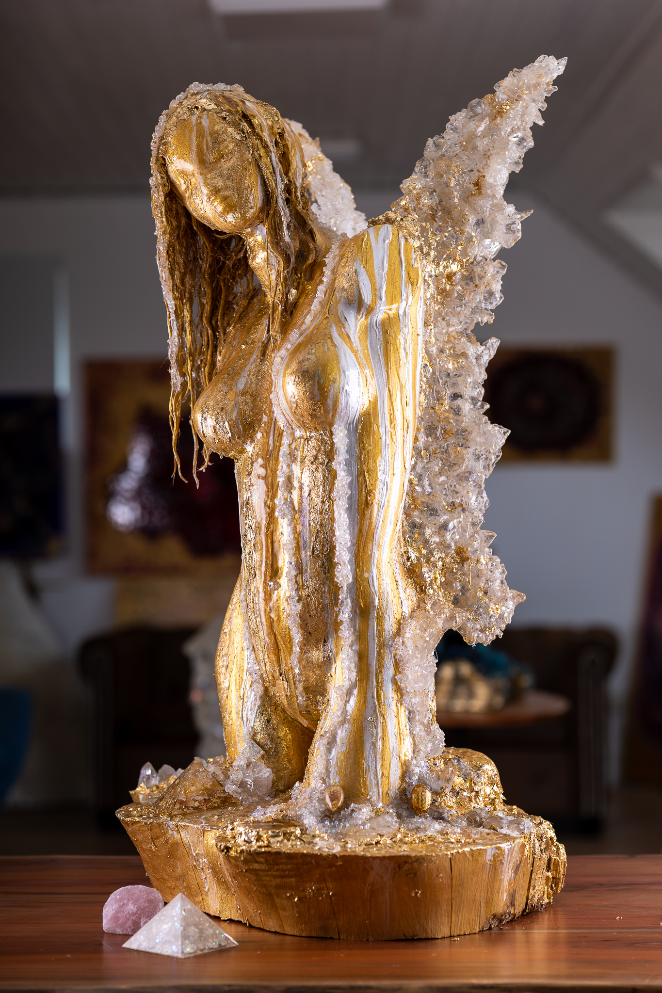 P1017602 Metatron Statue 2023