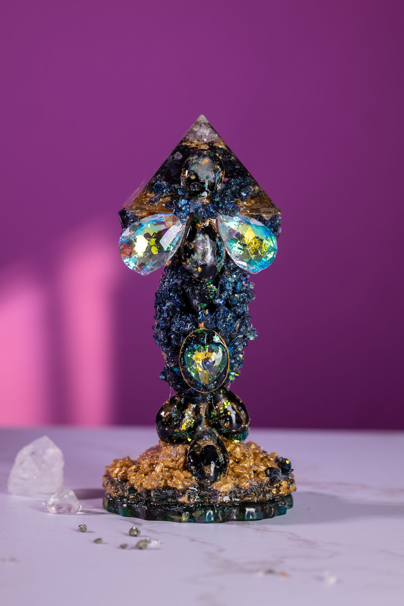 Mysteries of the Matrix - Mini Art Pillar Mysteries of the Matrix - Mini Art Pillar