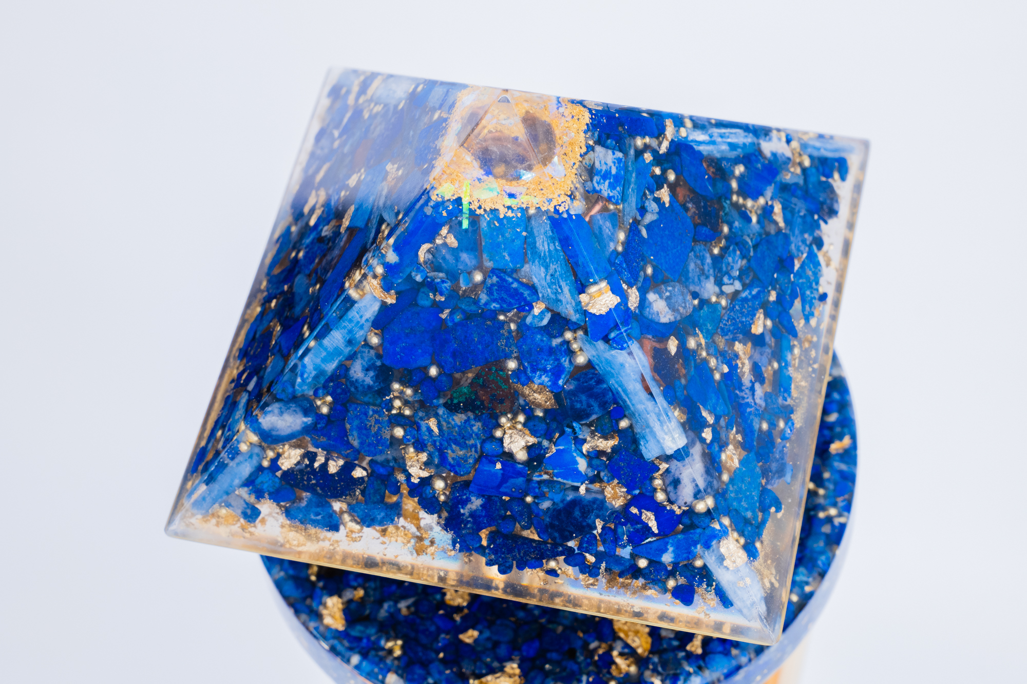 Akasha-Saeule-Blau-10