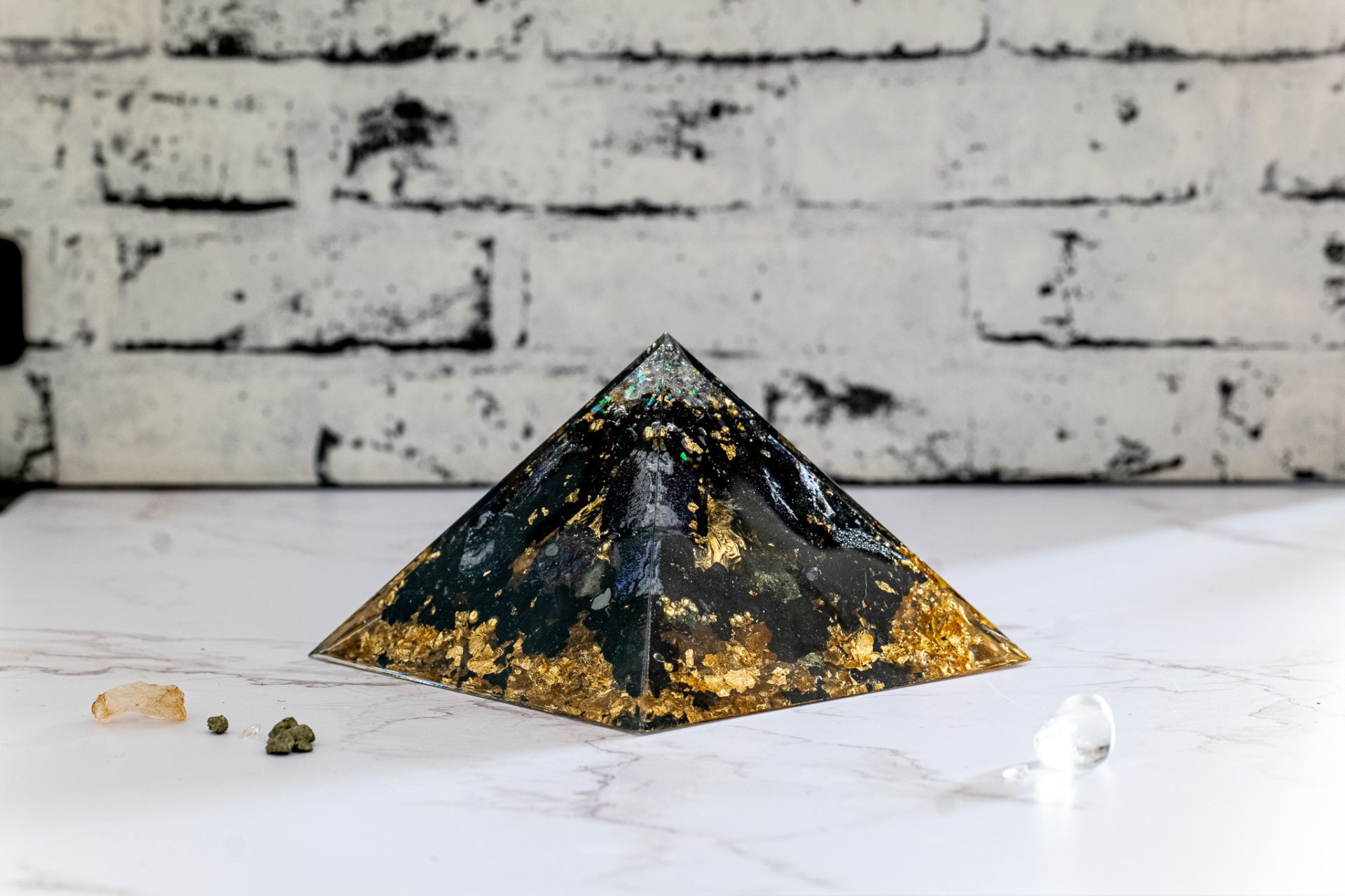 Pranakristall® Orgonit für Raumharmonisierung – spirituelle Kristalle für Zuhause und Rituale